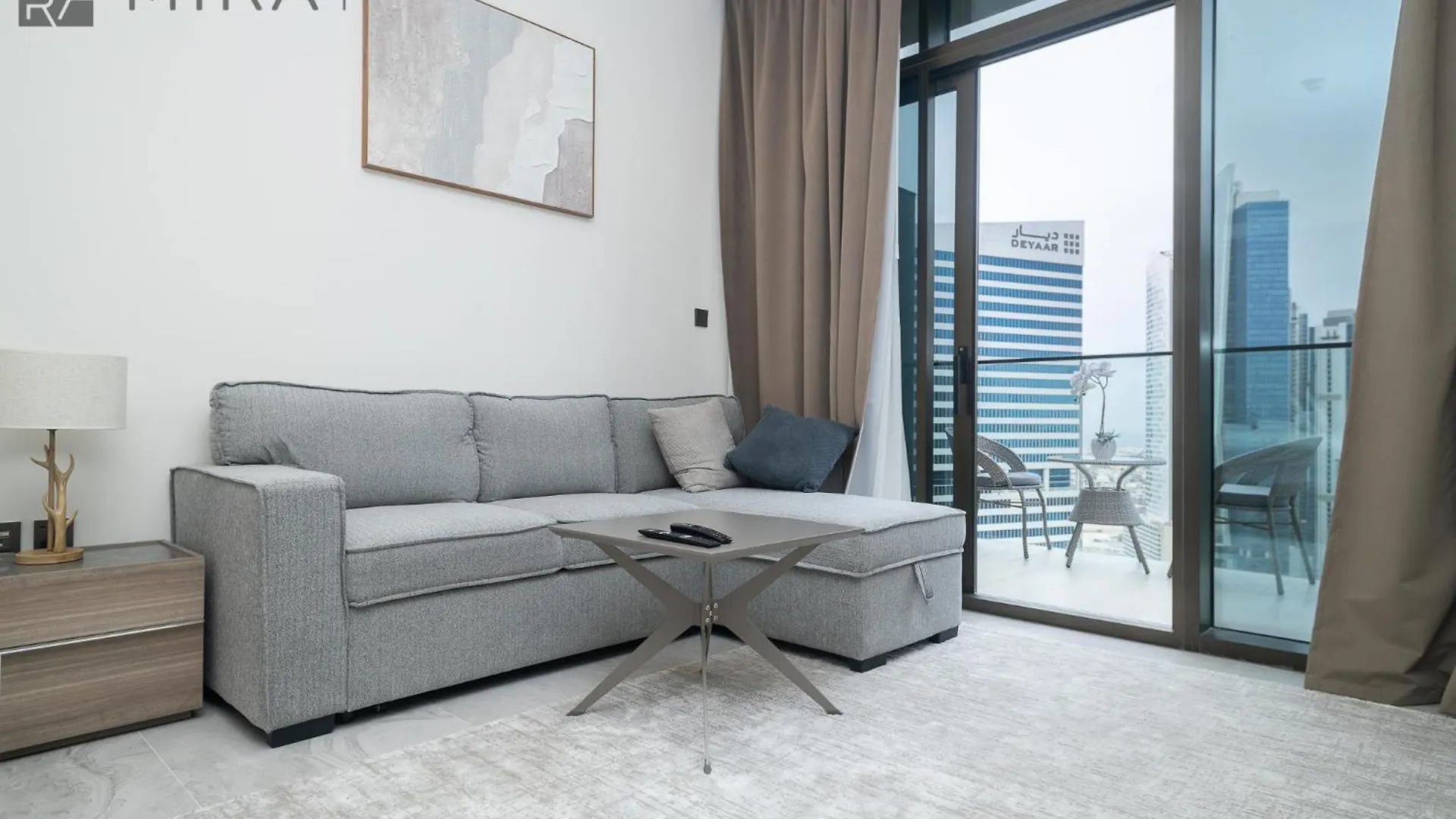 Mira Holiday Homes - Newly And Cosy Studio With Balcony In Business Bay Dubai