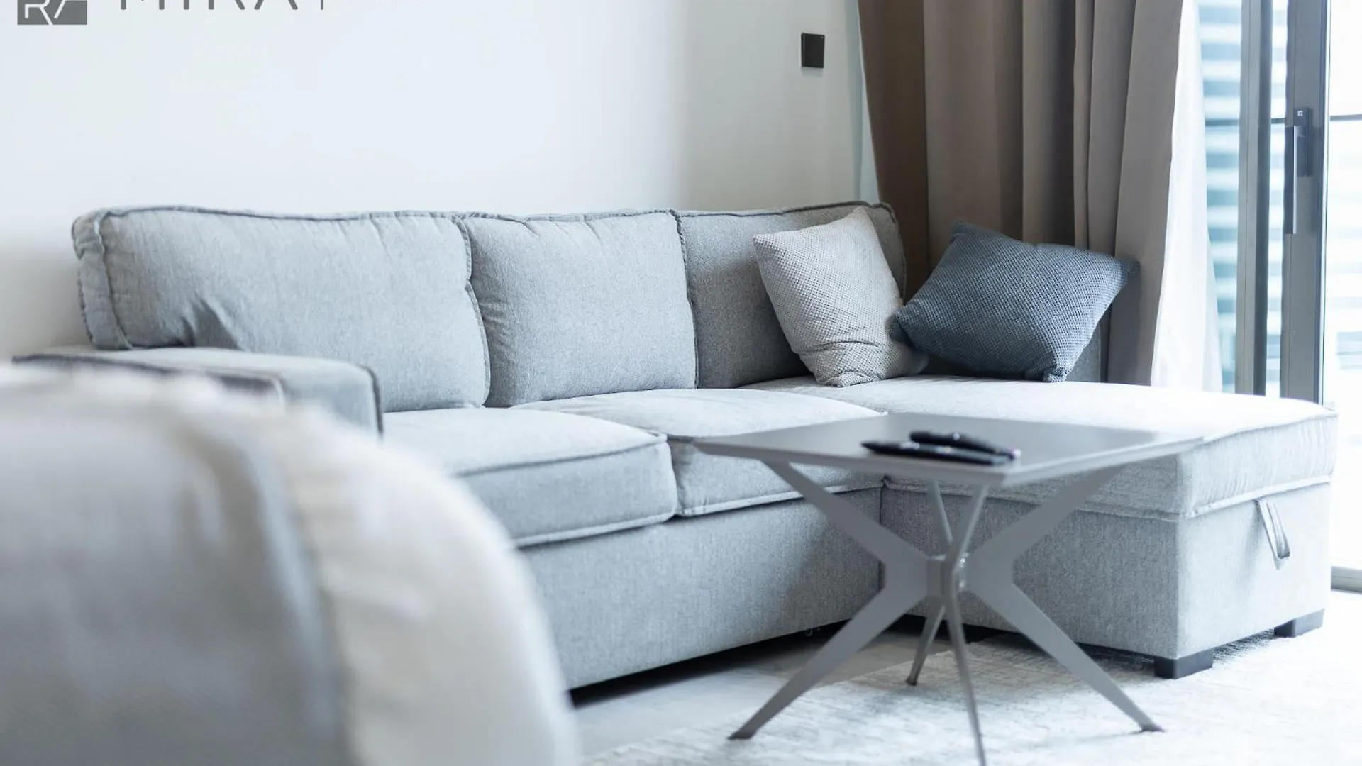 Apartment Mira Holiday Homes - Newly And Cosy Studio With Balcony In Business Bay Dubai